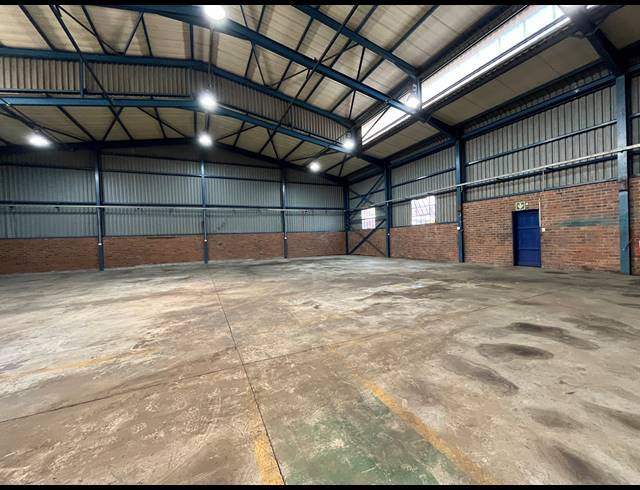625M² WAREHOUSE TO LET IN SEBENZA